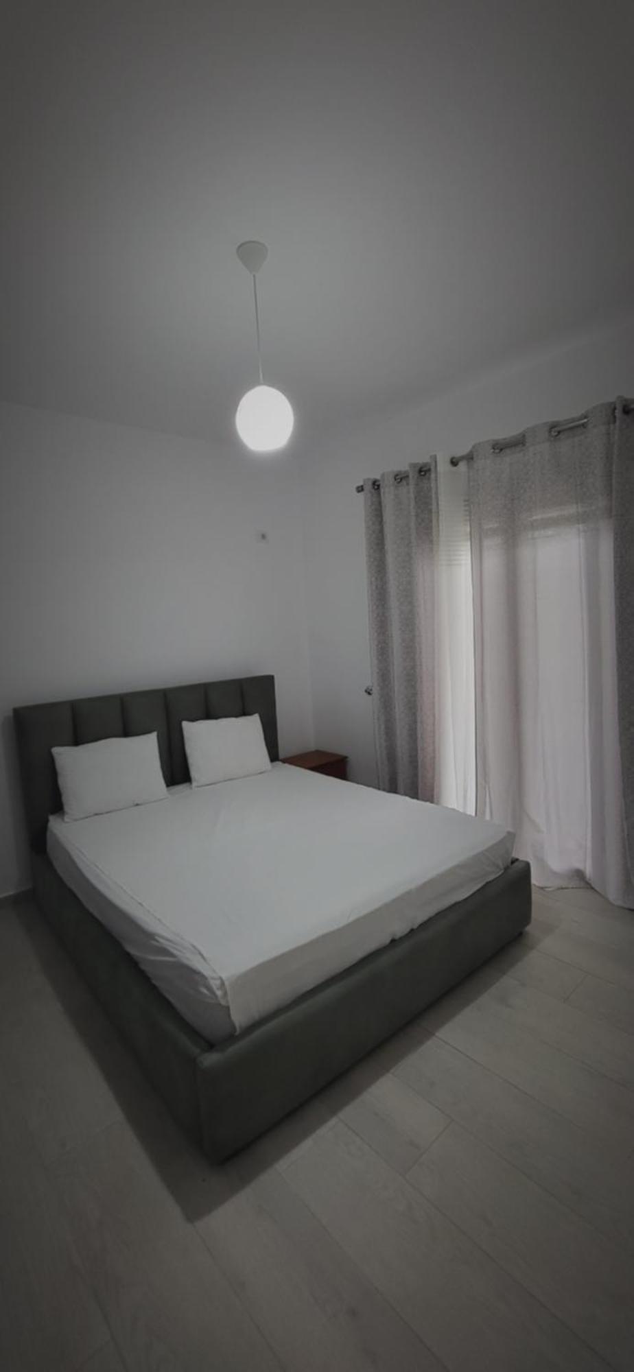 Eglent'S Tourist House Hotel Sarande Exterior photo